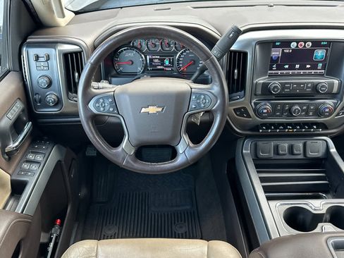 Used 2015 Chevrolet Silverado 2500 LTZ image 14