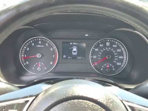 Used 2021 Kia Forte GT-Line FWD image 13
