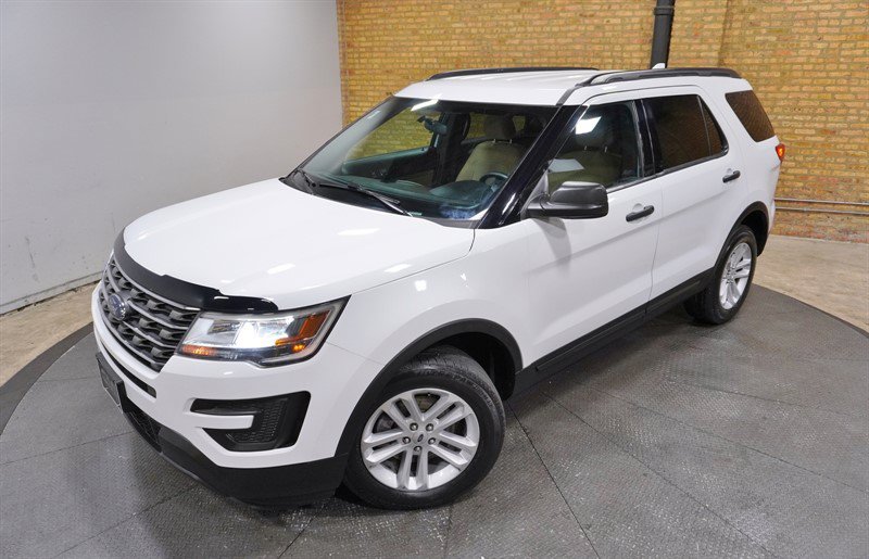 Used 2017 Ford Explorer 4WD image 2