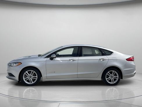 Used 2018 Ford Fusion S image 5