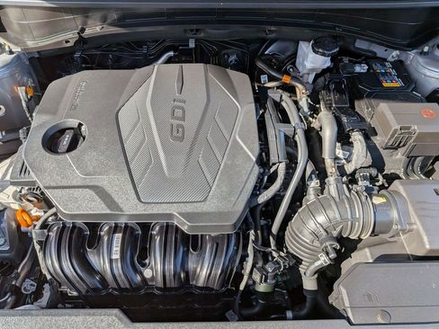 Used 2024 Kia Sportage LX image 27