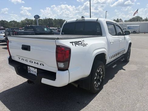 Used 2020 Toyota Tacoma SR w/ SR Convenience Package RWD image 7