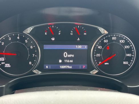 Used 2020 GMC Terrain SLT image 28