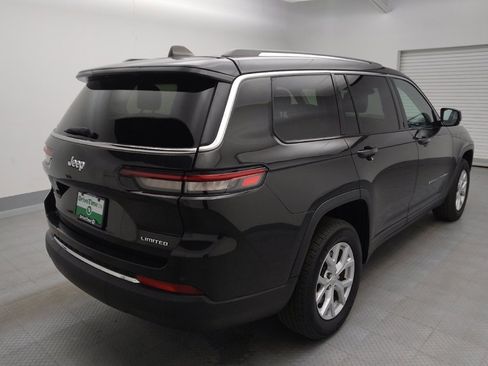 Used 2023 Jeep Grand Cherokee L Limited AWD/4WD image 9