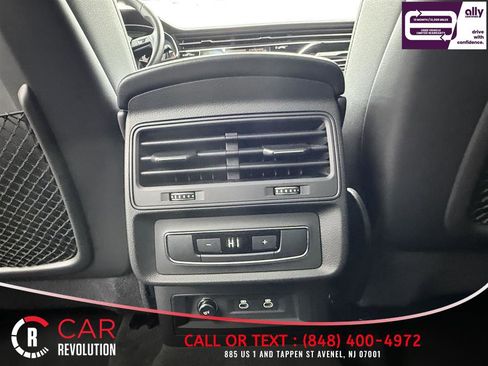 Used 2024 Audi Q7 3.0T Premium Plus image 40