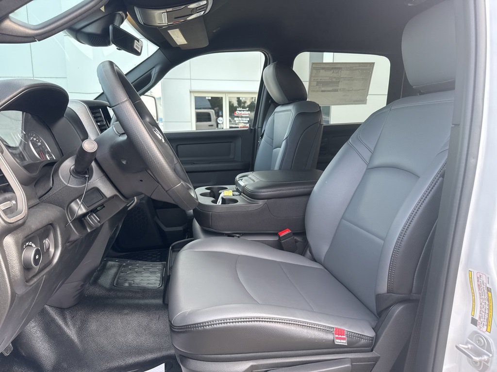 New 2025 RAM 4500 Tradesman AWD/4WD image 14