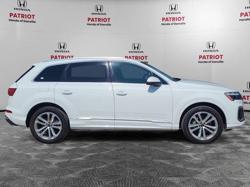 Used 2025 Audi Q7 3.0T Premium Plus AWD/4WD image 6