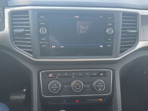 Used 2019 Volkswagen Atlas SE image 29