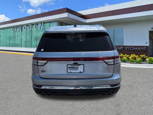 Certified 2021 Lincoln Aviator Reserve w/ Equipment Group 201A AWD/4WD image 6