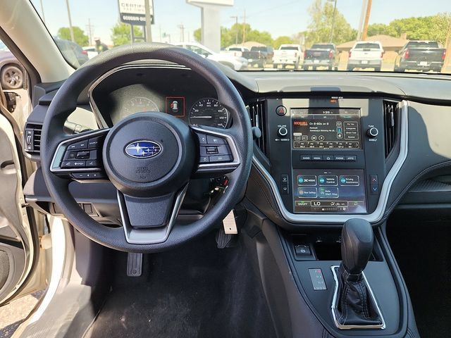 Used 2025 Subaru Outback AWD/4WD image 12
