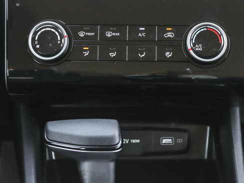 Used 2023 Hyundai Tucson SE AWD/4WD image 13