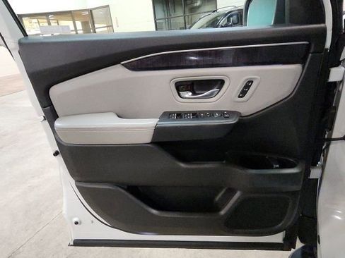 Certified 2023 Honda Pilot Elite image 22