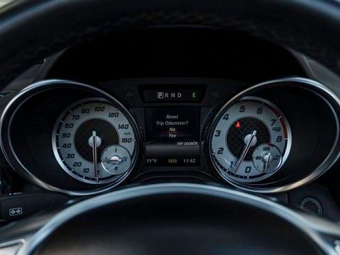 Used 2014 Mercedes-Benz SLK 350 image 14