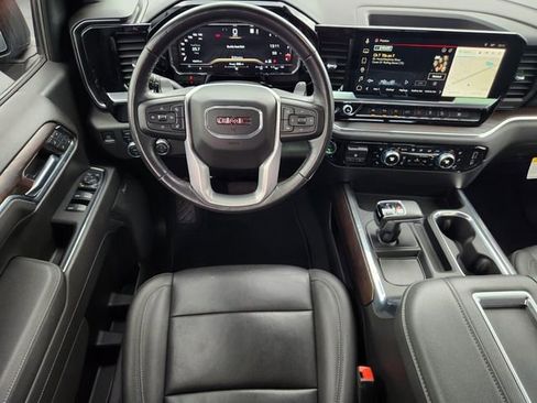 Used 2022 GMC Sierra 1500 SLT w/ SLT Premium Plus Package image 16