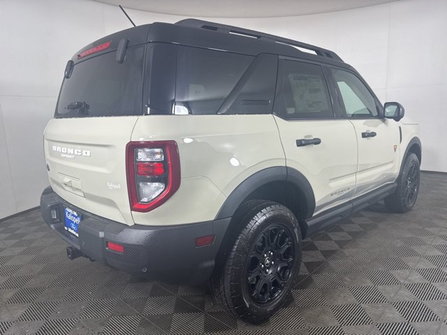 Certified 2025 Ford Bronco Sport Badlands w/ Badlands Tech Package AWD/4WD image 3
