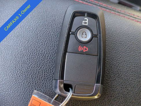 Used 2025 Ford Escape ST-Line image 34