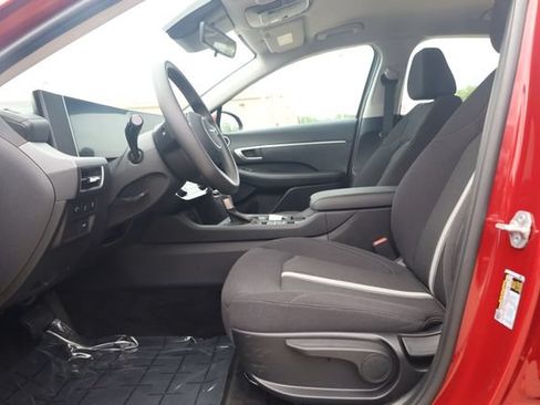 Certified 2025 Hyundai Sonata SE FWD image 13