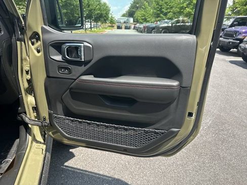 New 2026 Jeep Wrangler Unlimited Rubicon AWD/4WD image 14