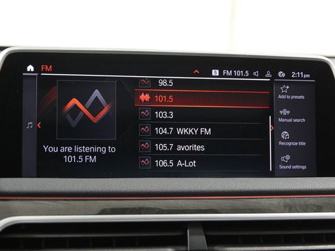 Certified 2022 BMW 740i xDrive w/ M Sport Package image 11