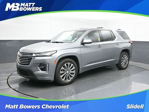 Used 2023 Chevrolet Traverse Premier image 1