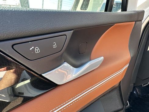 New 2026 Volkswagen Tiguan SEL R-Line image 18