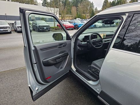 New 2026 Kia EV9 Wind image 20