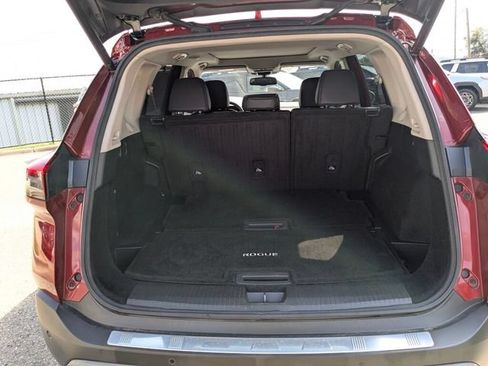 Used 2021 Nissan Rogue SL w/ Premium Package FWD image 32