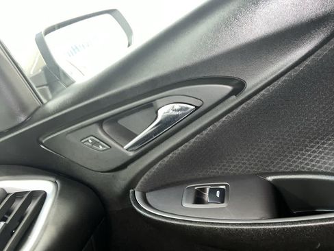 Used 2023 Chevrolet Malibu LT image 39