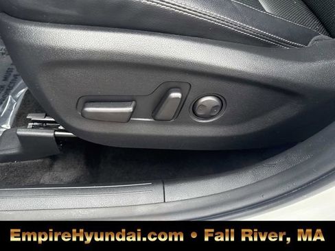 Used 2021 Kia Sportage S w/ S AWD Premium Package image 18