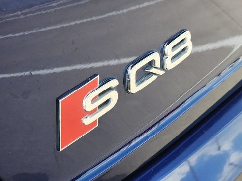 Used 2021 Audi SQ8 Premium Plus w/ SQ8 Black Optic Package AWD/4WD image 12