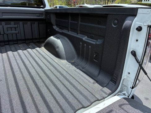 Used 2022 GMC Canyon Elevation w/ Elevation Premium Package AWD/4WD image 15