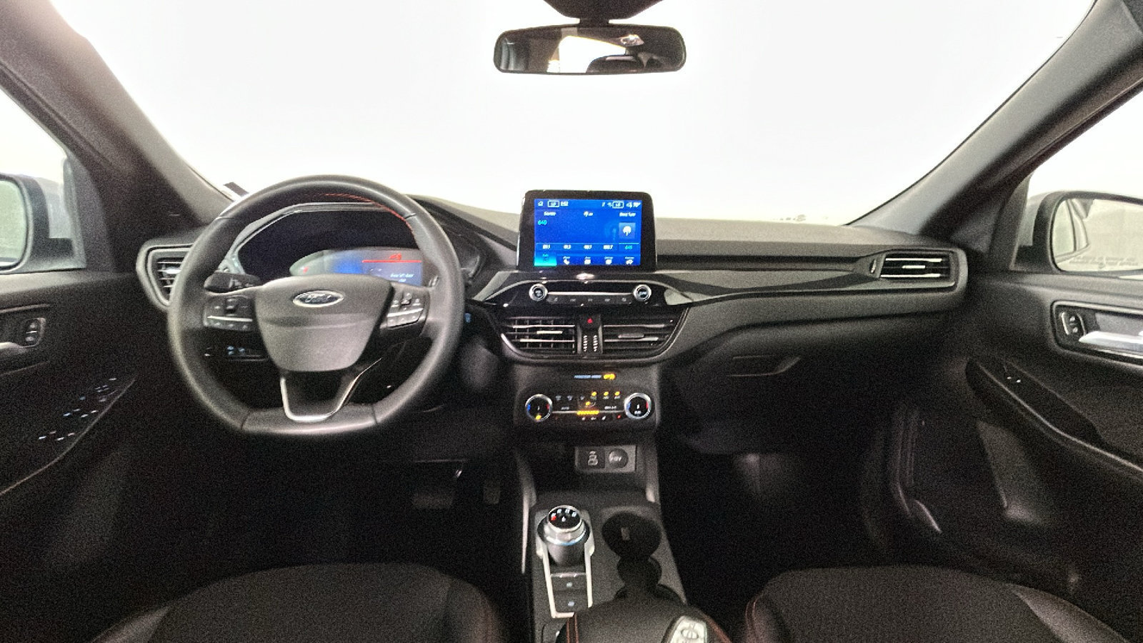 Used 2025 Ford Escape ST-Line Select AWD/4WD image 31