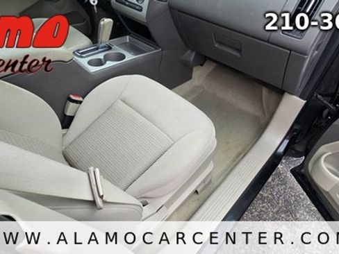 Used 2010 Ford Edge SE FWD image 15