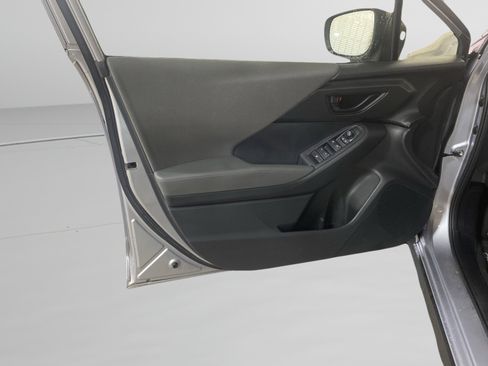 Used 2024 Subaru Crosstrek 2.0i image 13