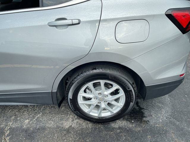 Used 2024 Chevrolet Equinox LT FWD image 31