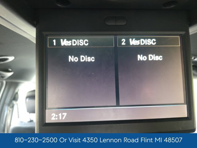 Used 2016 Chrysler Town & Country S w/ Driver Convenience Group FWD image 18