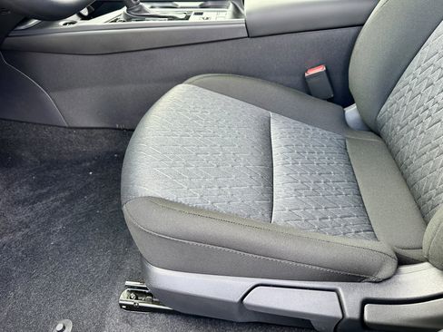 New 2026 Nissan Sentra SV image 29