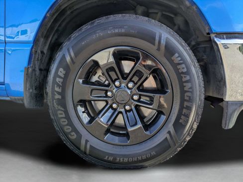 Used 2024 RAM 1500 Laramie RWD image 33