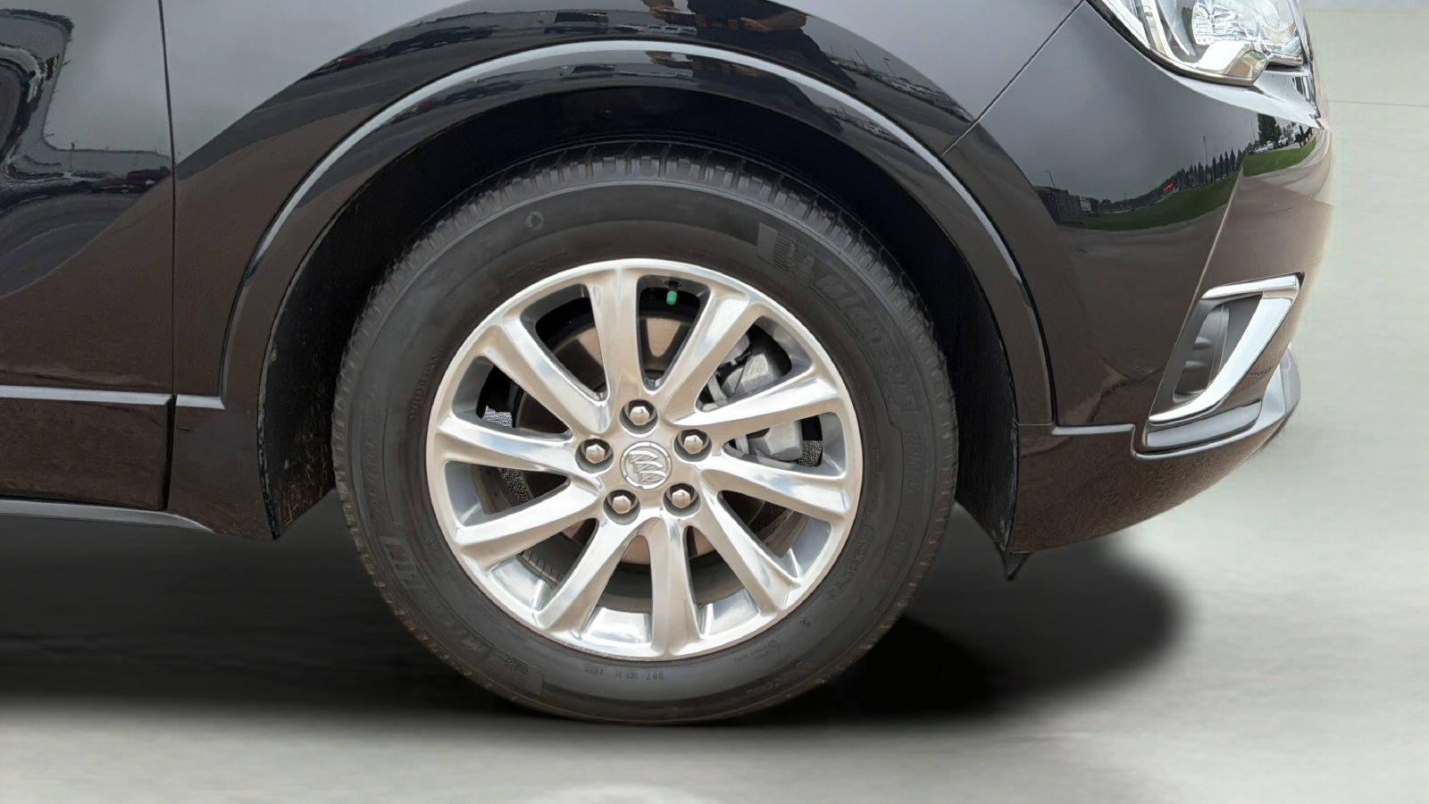 Used 2019 Buick Envision Essence FWD image 26