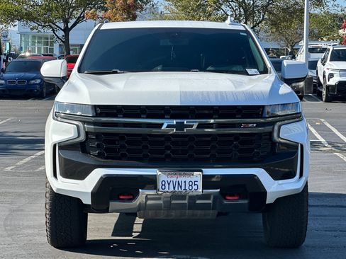 Used 2021 Chevrolet Tahoe Z71 w/ Rear Media and Nav Package image 9