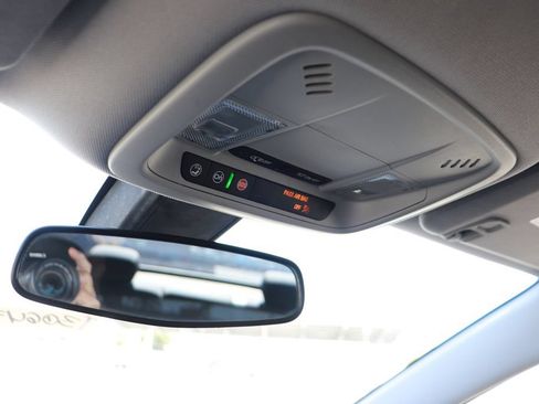 Used 2022 Chevrolet Malibu LS FWD image 22
