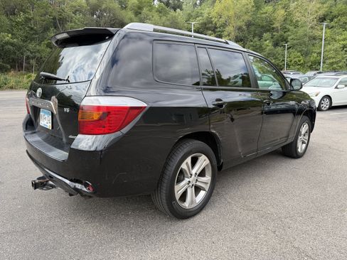 Used 2009 Toyota Highlander Sport AWD/4WD image 2