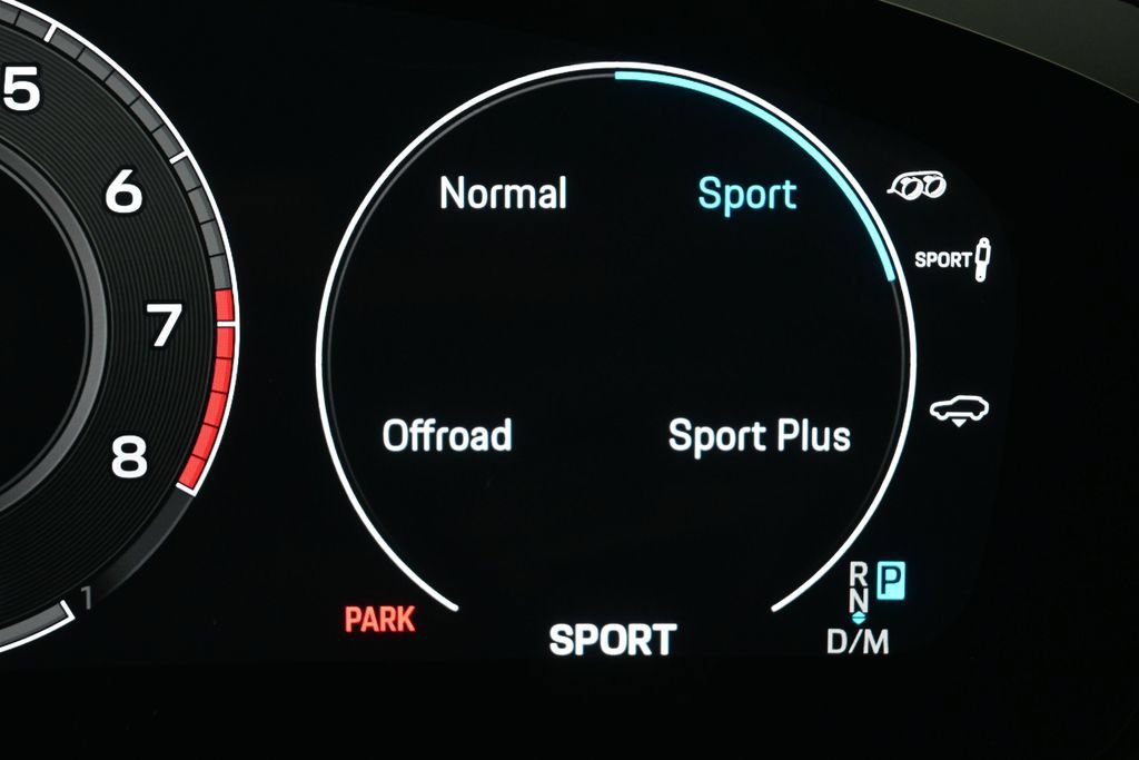 Certified 2026 Porsche Cayenne GTS AWD/4WD image 31
