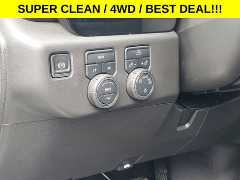 Used 2025 Chevrolet Silverado 1500 LT AWD/4WD image 12