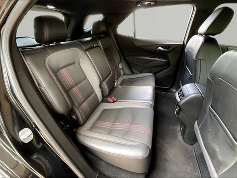 Used 2022 Chevrolet Equinox RS w/ Infotainment Package FWD image 25