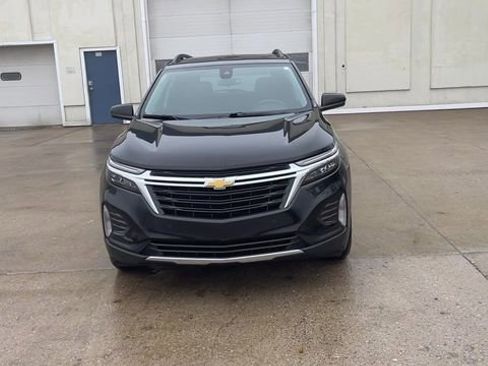 Used 2024 Chevrolet Equinox LT w/ LPO, Floor Liner Package image 3