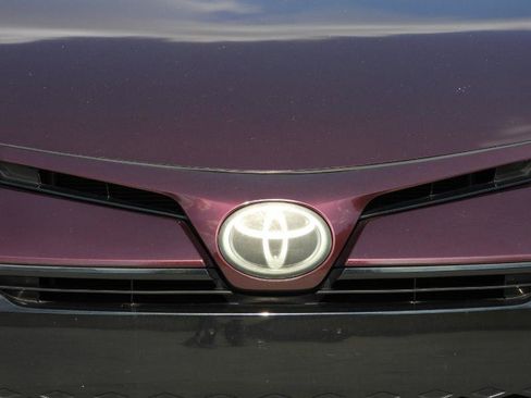 Used 2017 Toyota Corolla SE 50th Anniversary image 29