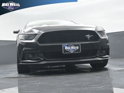 Used 2017 Ford Mustang GT Premium RWD image 18