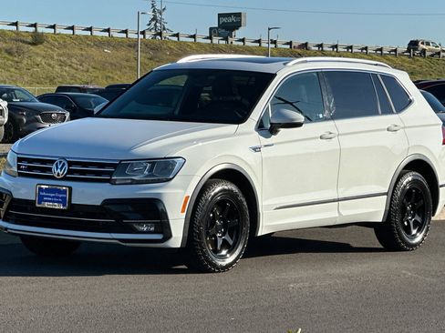 Used 2019 Volkswagen Tiguan SEL R-Line w/ 3rd Row Seat Package image 7