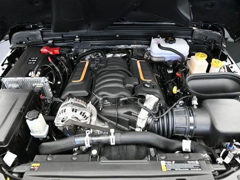 Used 2025 Jeep Wrangler Unlimited Rubicon 392 image 11